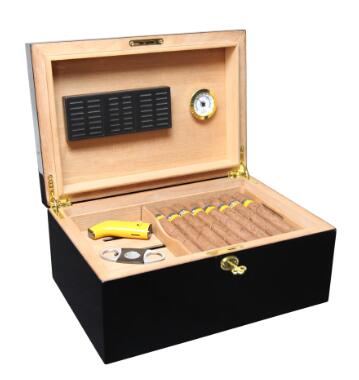 Wood Cigarette Humidor