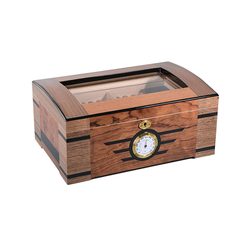 Large capacity Highly airtight Cedar wood Cigar Box For Sale