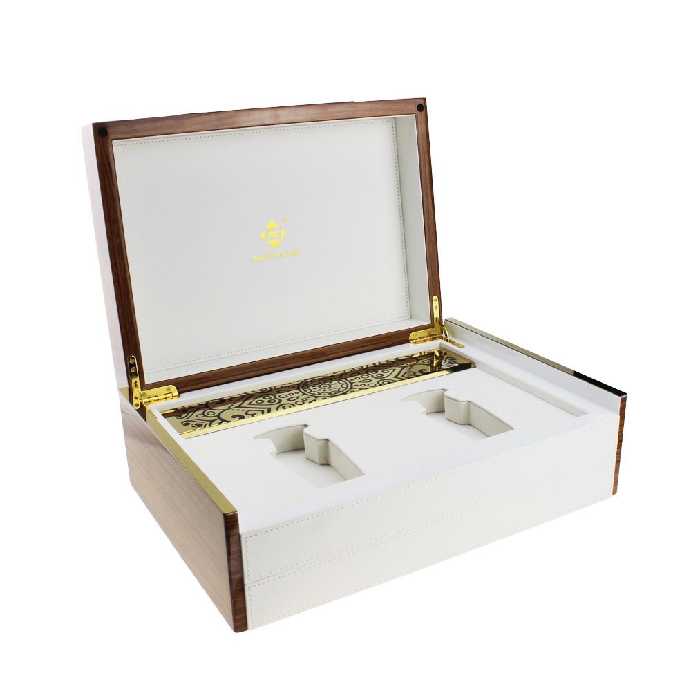 New Designs Oud Wooden Gloss Luxury 3d Perfume Boxes for 100ml bottles