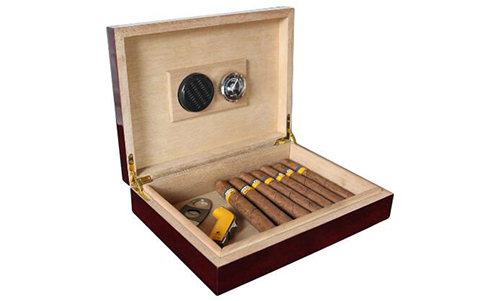 Choosing the Right Material for Cigar Humidors