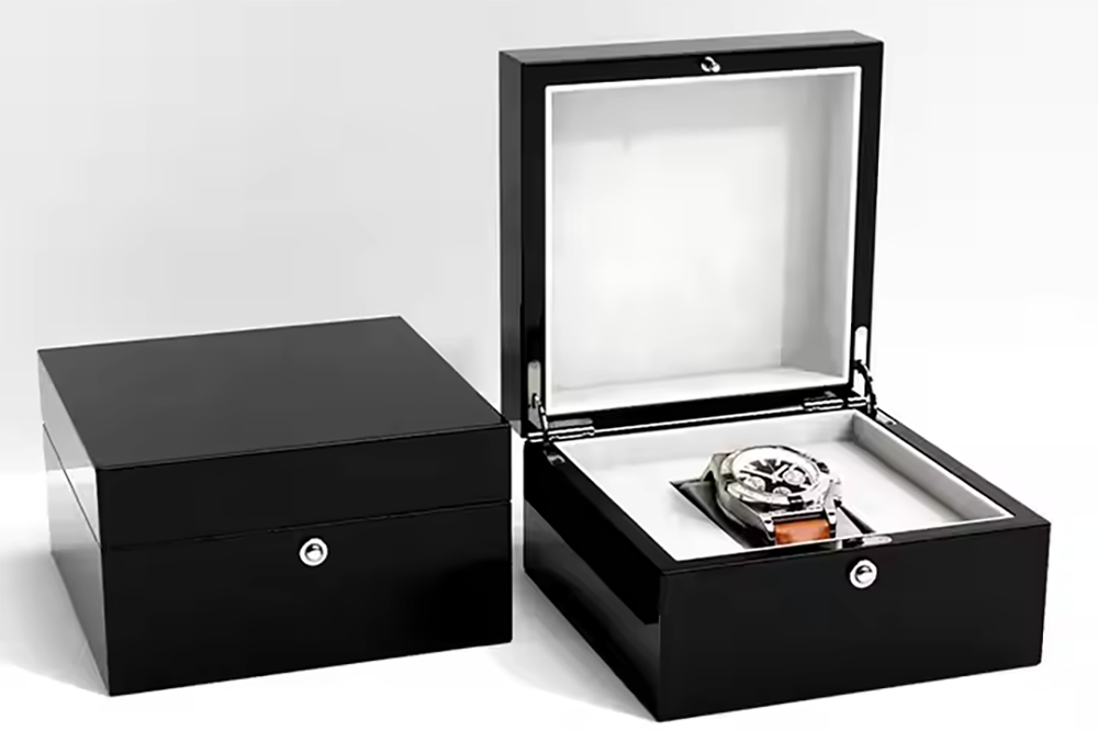 Do Watch Brands Need Customized Packaging?